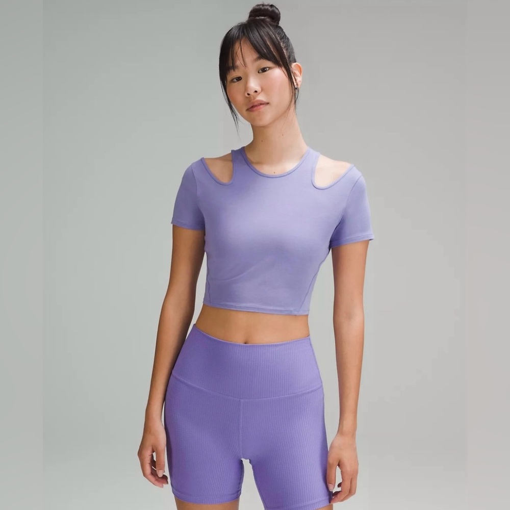Lululemon Shoulder Cut Out Yoga T-Shirt